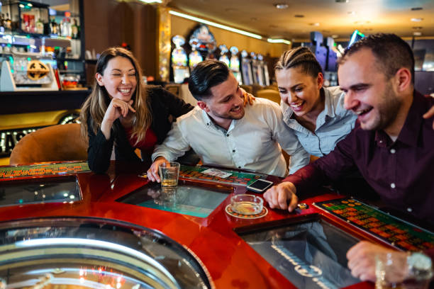 Live-dealer table open in secondary window during Piala Asia match